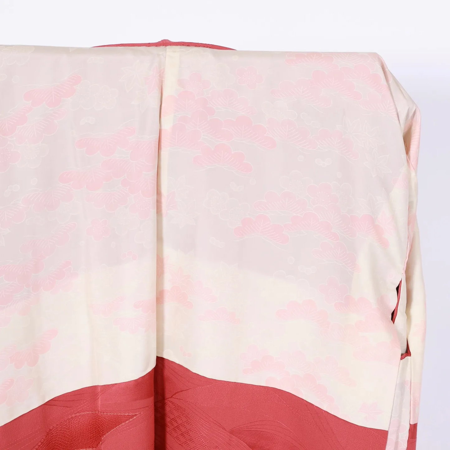 Japan used Haori, textured weave, geometric pattern, reddish-tan / Z21