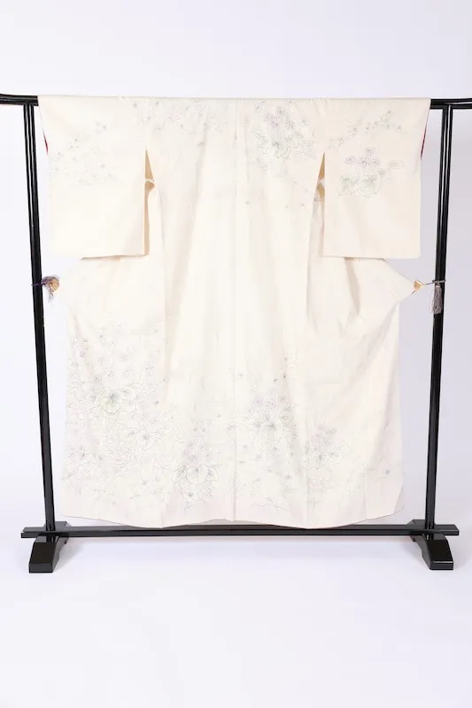 Silk pongee visiting kimono used, off-white, ink, light purple, light green, floral pattern, hand-painted, B1394