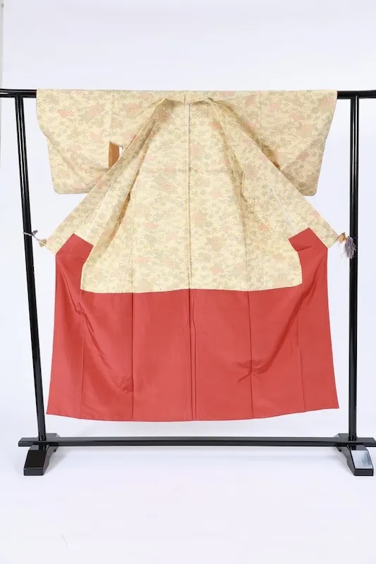 Japan Pre-loved kimono; unbleached white, red, green, and yellow; small floral pattern; A093