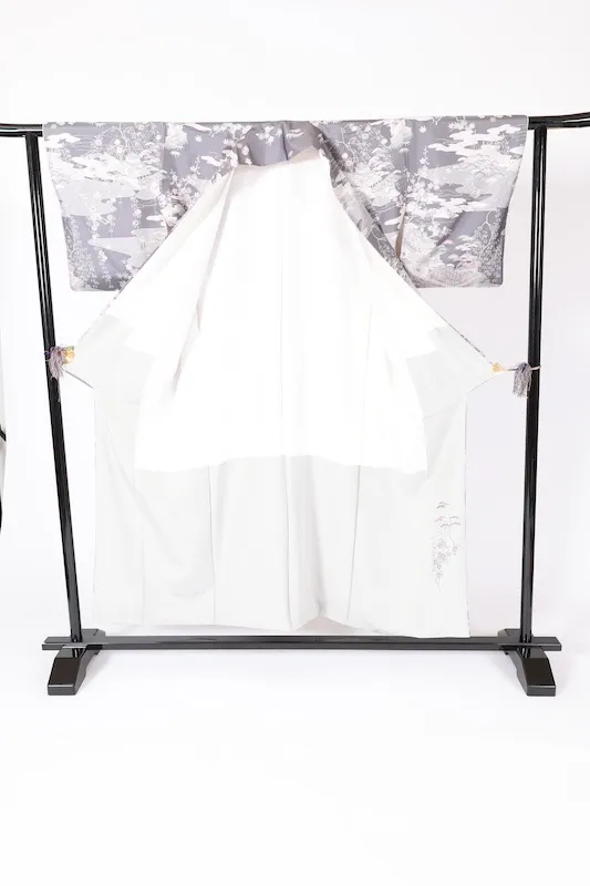 Oshima Tsumugi formal kimono used (houmongi) - shades of gray, black, purple, white, brown, green - Edo period landscape and floral pattern - L111