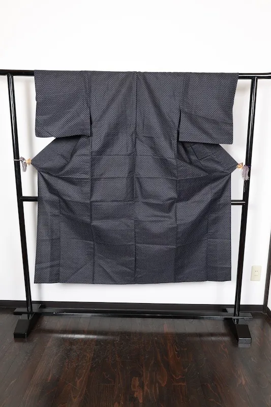 Tsumugi,(used kimono) Indigo, Brown, Kasuri (Ikat), Hand-woven, R38
