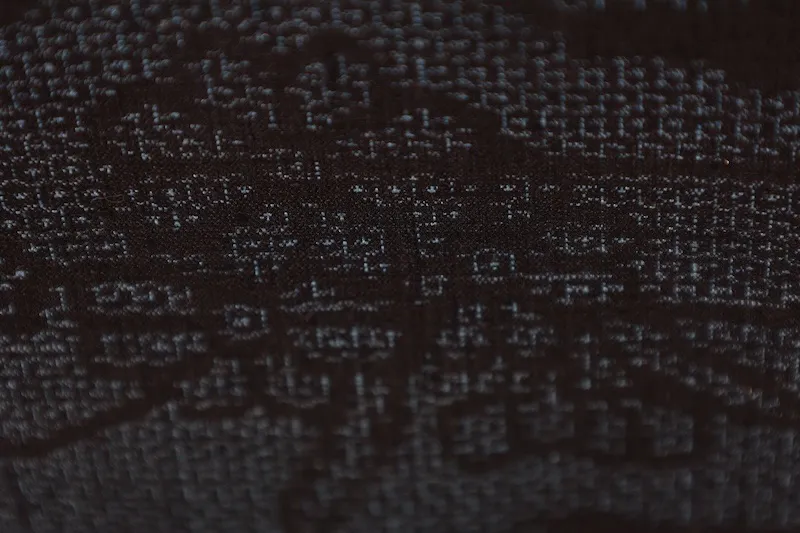 Ishige Yuki silk fabric, brand new, unstitched, shades of indigo, floral and dewdrop pattern, handwoven, 80-toe pattern, J15