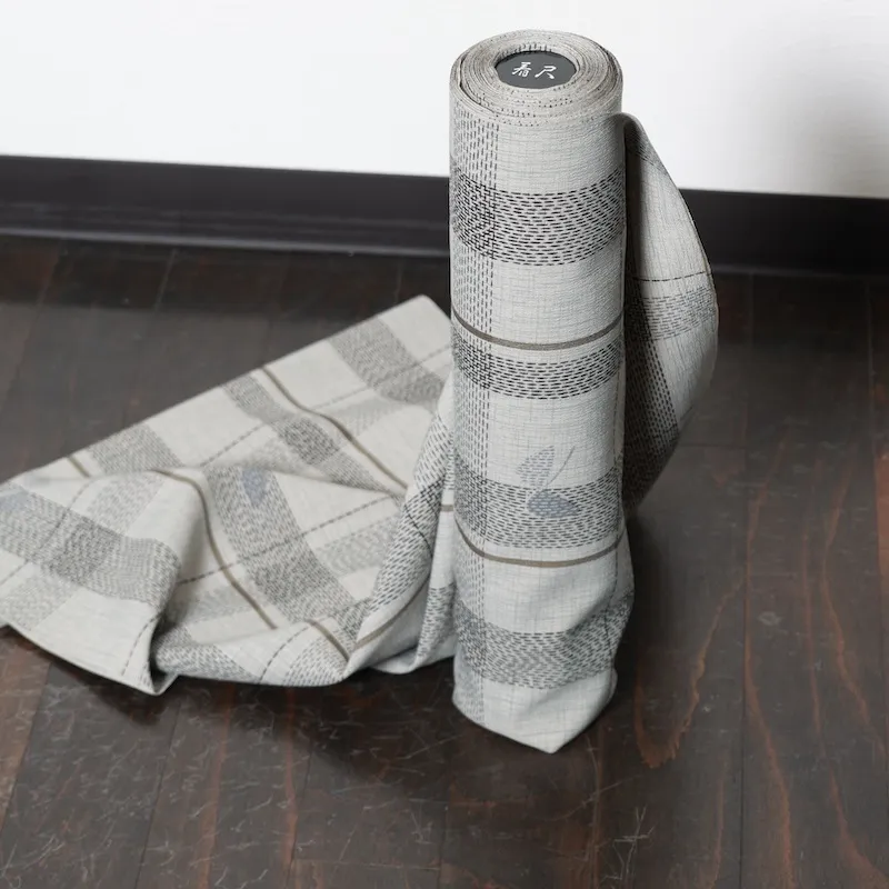 Komon (casual patterned kimono) – Brand-new bolt of fabric – Gray, black, and matcha green – Butterfly and lattice patterns – W25