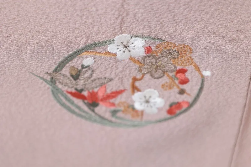 Japan used Kimono – Single Crest (Circle with Quince Blossom) – Light Brown, Green, Coral Vermilion, White, Brown– B1429
