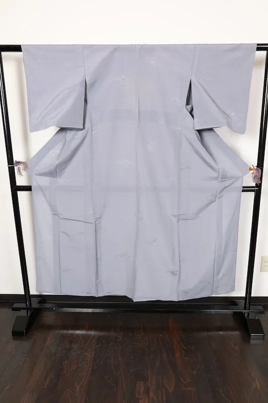 Komon (used kimono), Nishijin weave, Monsha fabric, gray, dewdrop pattern, R20