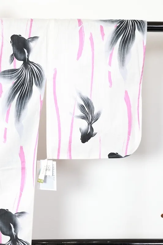 Brand-new Yukata – Asymmetrical Split-Panel Design (Off-white, Black, Gray, Purple-Pink) – Goldfish Motif