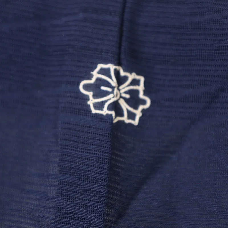 Japan used Kimono – ( Crest – A1