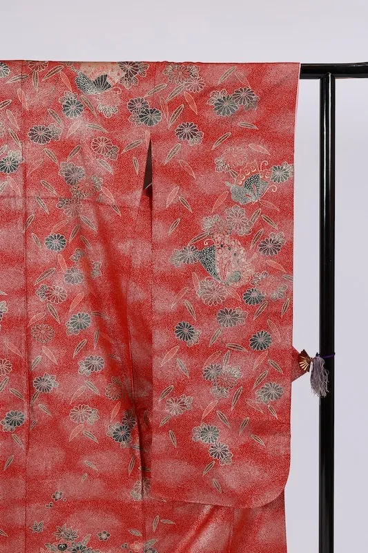Furisode (long-sleeved kimono used) - Red, Gold, Purple, Brown - Brocade fabric - Butterfly and flower pattern A038