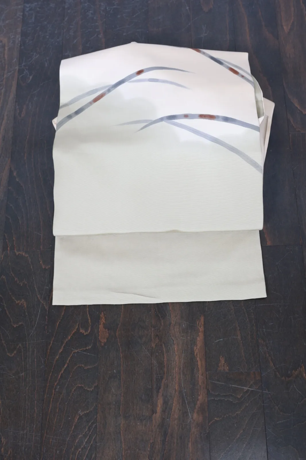 Nagoya Obi(used sash), Shioze silk, Rikyu-iro (tea-green/beige-green), beige, gray, *Tsuyushiba* (dew-kissed grass) pattern, hand-painted, R135.