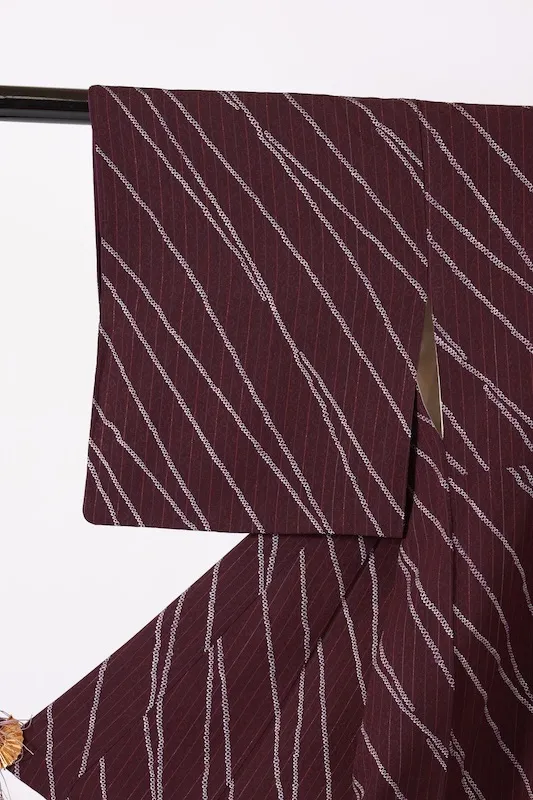 Komon (used kimono) - Purple, White, Red, Arabesque, Shibori (tie-dye) pattern, Stripes - B1433