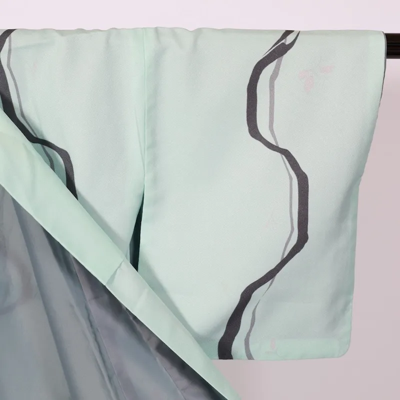 Japan used Kimono – Light Blue, Black, Gray, Pink – Wavy Stripe Pattern (Yoroke) – K125