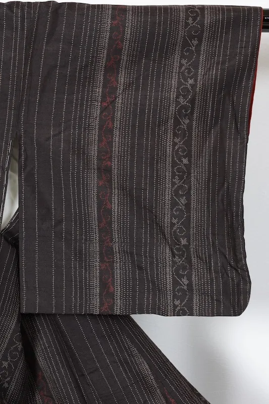 Yonezawa Tsumugi (Japan used kimono silk), floss silk, shades of brown and red, plant-dyed, handwoven, R167