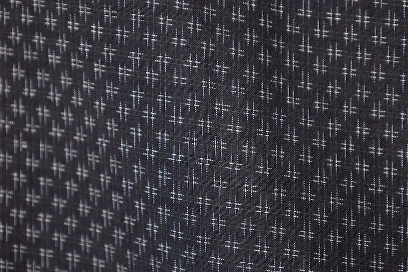 Men's Tsumugi(used kimono) – Indigo & White Kasuri – Hand-woven – R39