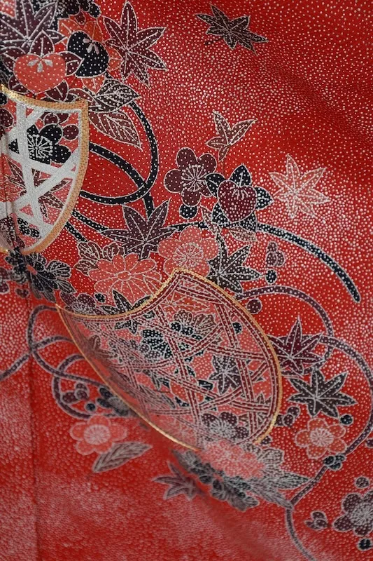 Furisode (long-sleeved kimono used) - Red, Gold, Purple, Brown - Brocade fabric - Butterfly and flower pattern A038