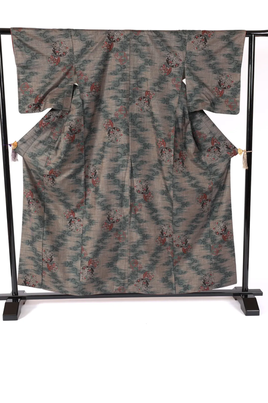Authentic Oshima Tsumugi(Japan used kimono) – Black, Brown, Indigo, Red – Wave & Geometric Patterns – 5-Maruki K309