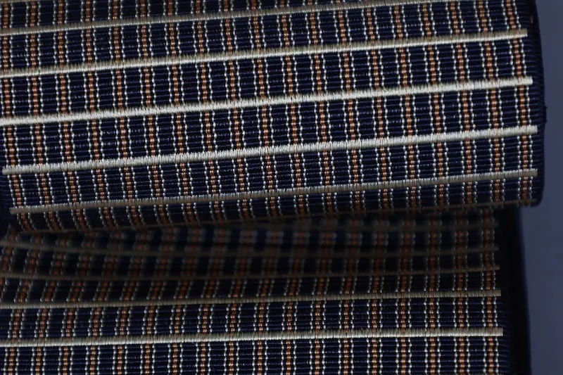 Men's Yukata used Obi (Sash) - Hakata Weave, Reversible, Dark Brown and Indigo Check Pattern, Single Stripe on the Reverse Side, L127
