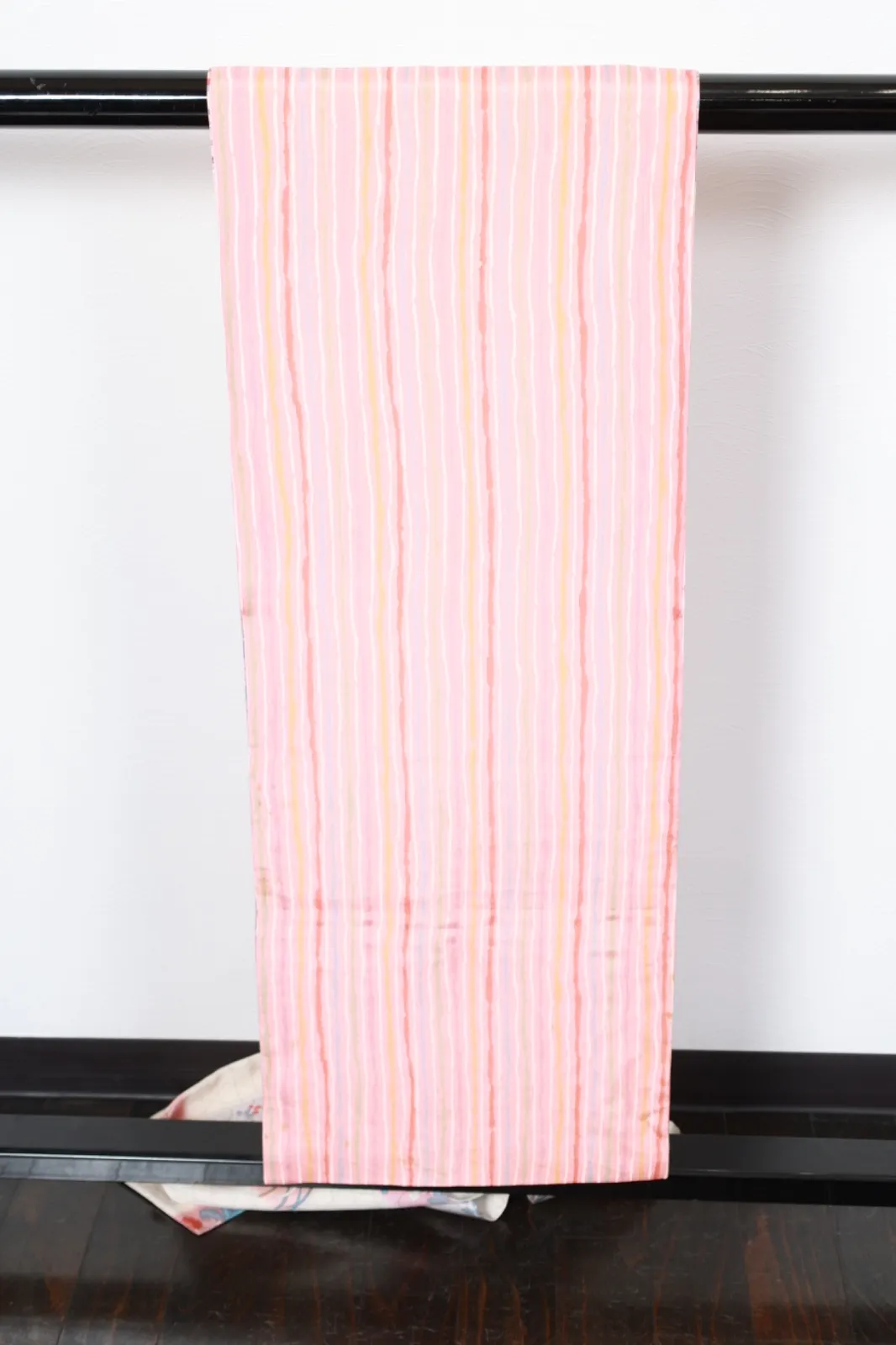 Nagoya Obi(used sash) – Off-white, pink, blue, shades of purple, (R112)