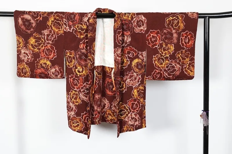 Japan used Haori – Brown, Yellow, Beige – Peony Pattern – Puffed Weave – T166