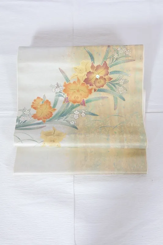 Nagoya Obi fabric – Brand New, Untailored – Silver, Gold – Mother-of-Pearl Inlay (Raden) – Gold/Silver –  A406