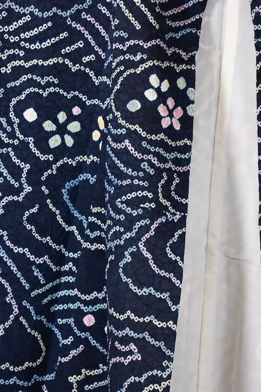 Komon (used kimono fabric) - Indigo, Gray, Off-white, Yellow, Cherry Blossom Pink, White - Hikida Shibori (tie-dyeing) - Hat Shibori (tie-dyeing) - B1435