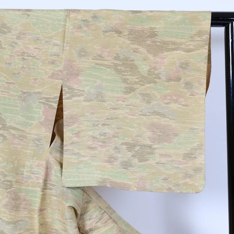 Japan used Vintage kimono(Tsumugi silk）, A4