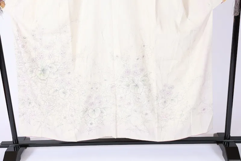 Silk pongee visiting kimono used, off-white, ink, light purple, light green, floral pattern, hand-painted, B1394