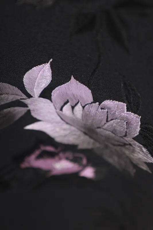 Black used Haori jacket, pink rose embroidery, gold "Maruni Umebachi" (circled plum blossom) stitched crest, includes haori cords (Q15).