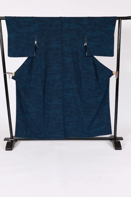 Komono (kimono), brand new, unused, genuine indigo dye, varying shades of indigo, original landscape design, B1473