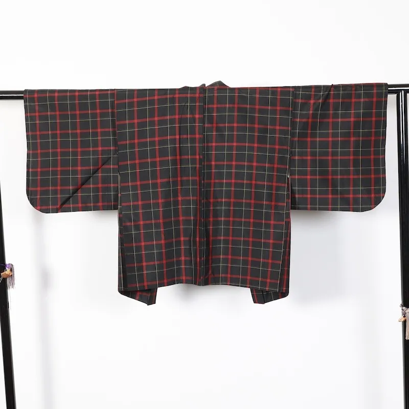 used Haori – Black, Dark Red, Green, Yellow – T267