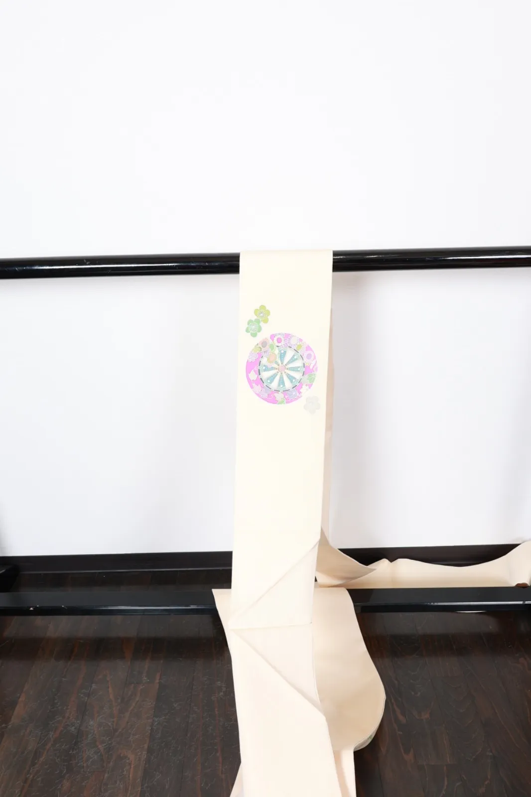 Nagoya Obi(used sash) – Shioze silk – Off-white, pink, blue, gold, silver Hand-painted – R108