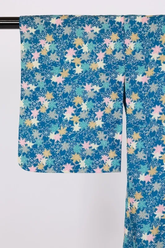 Japan used kimono Komon  - Light blue, pink, beige, autumn leaves pattern - G98