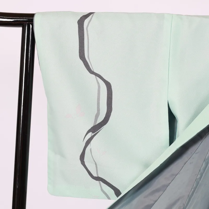 Japan used Kimono – Light Blue, Black, Gray, Pink – Wavy Stripe Pattern (Yoroke) – K125