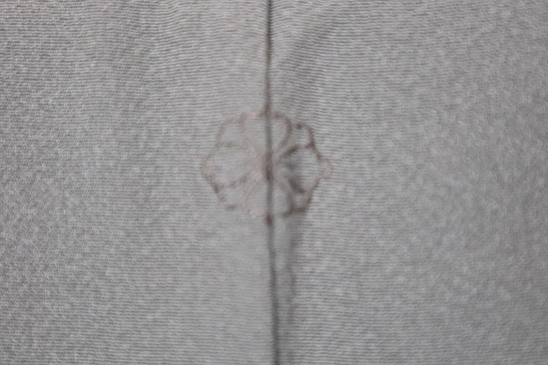 Japan used kimono (Iromuji), gray, crepe fabric, embroidered "Ken-Hanabishi"  crest, R149.