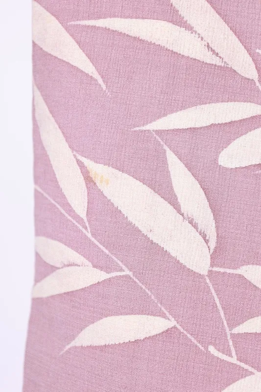 Japan used kimono pale purple and white, bamboo leaf motif, embroidery (B1388)
