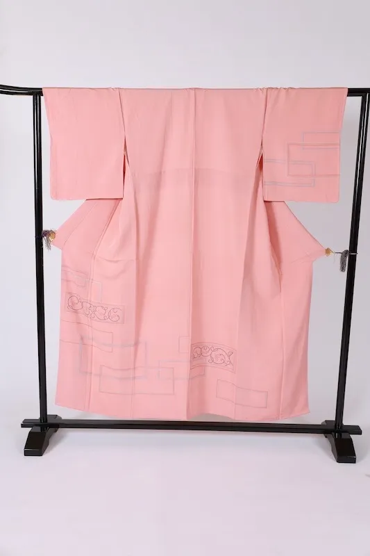 Tsukesage Kimono – Brand New & Unused – Cherry Blossom Pink, Shades of Gray, Beige, Coral Pink B1415