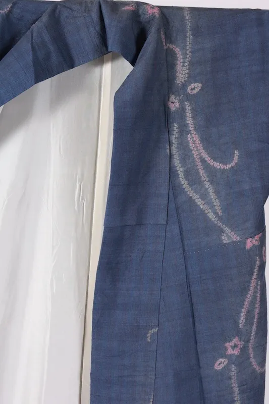 Tsumugi (Japan kimono) indigo and cherry-blossom pink; *nuitori-shibori* (stitched resist-dyeing) and *boshi-shibori* (capped resist-dyeing); abstract pattern; K327.