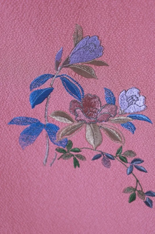 Tsukesage Kimono – Brand New & Unused – Salmon Pink, Green, Purple, Gray – Floral Design – Hand-Embroidered – B1409