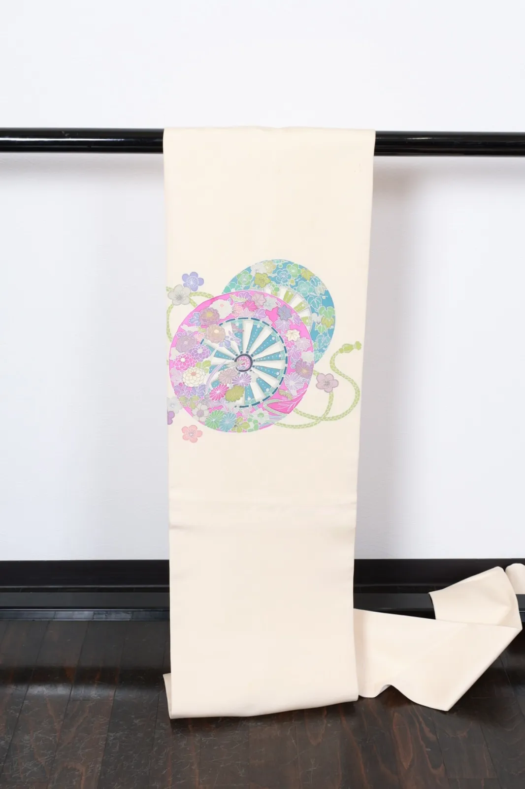 Nagoya Obi(used sash) – Shioze silk – Off-white, pink, blue, gold, silver Hand-painted – R108