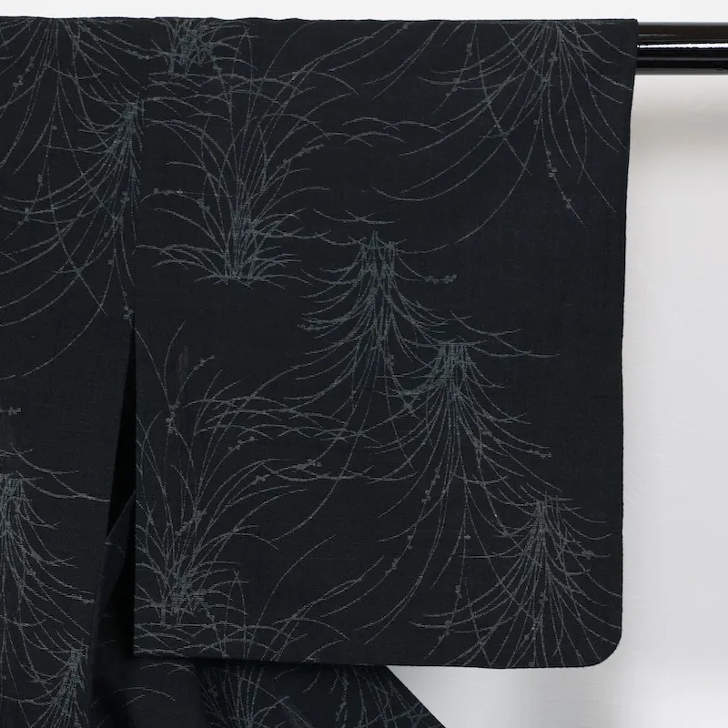Komon (used kimono) in indigo, gray, and pampas grass pattern, T22