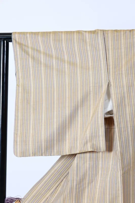 Japan used kimono – Gray, Beige, and Brown Stripes – Botanical Dye – Hand-woven – B1387