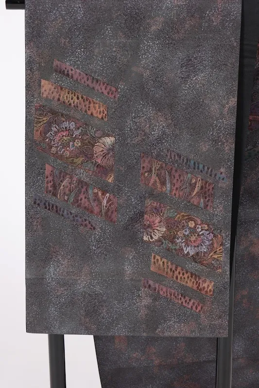 Brand new, unused obi (sash). Purple, gray, purple, green. Burnt foil, floral pattern, gold-embossed leather. L26