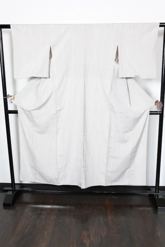 Shiozawa Tsumugi(Japanese kimono silk), white and black, irregular stripe pattern, handwoven, R23