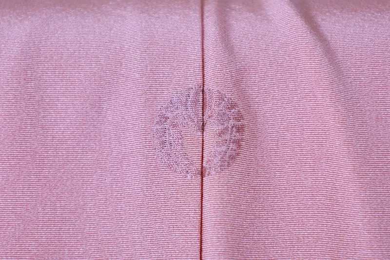 Visiting kimono used, coral pink, green, ochre, indigo, brown, white, purple, floral pattern, embroidered wisteria crest, hand-painted Kyoto Yuzen dyeing, artist's work, B1400