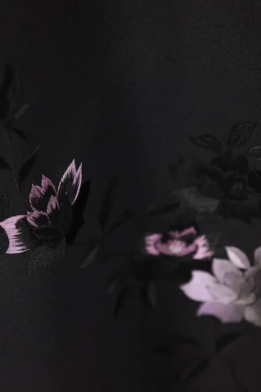 Black used Haori jacket, pink rose embroidery, gold "Maruni Umebachi" (circled plum blossom) stitched crest, includes haori cords (Q15).