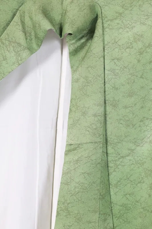 Japan  kimono, brand new, unused, shades of green, crackle glaze pattern, four-eyed diamond crest, B1466