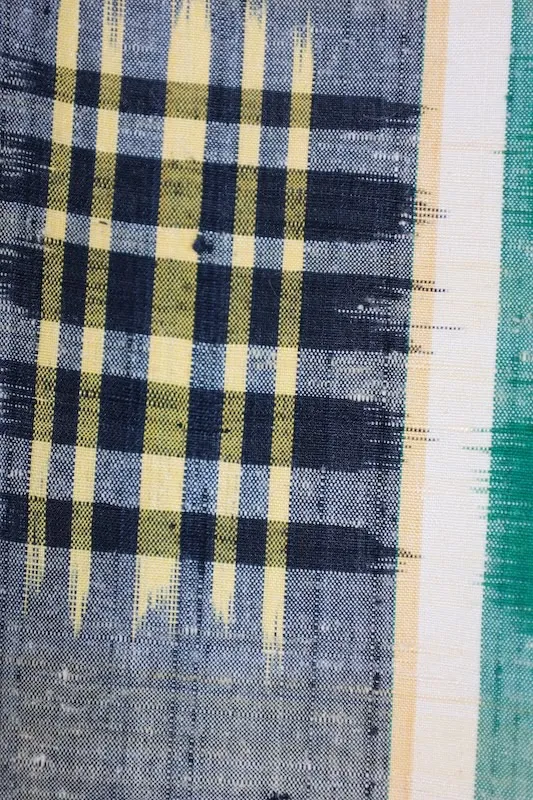 Tsumugi(Japan Pre-loved kimono) kinari midori aka kuro kikagakumoyō teori B 1488