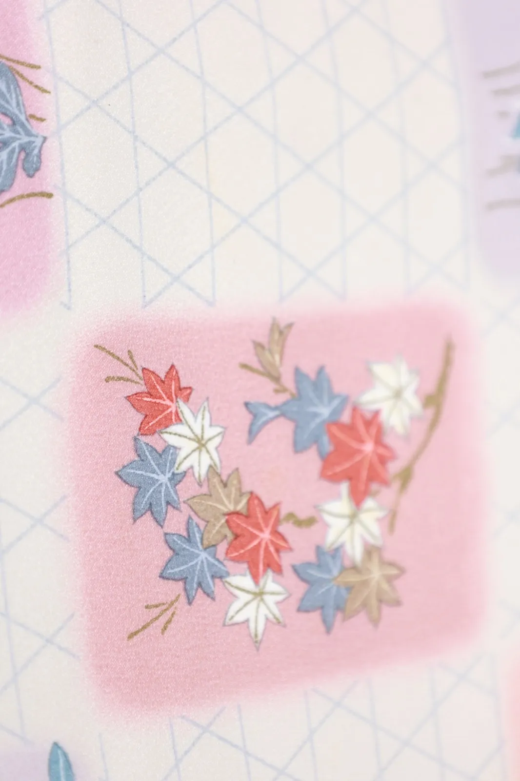 Nagoya Obi(used sash) – Off-white, pink, blue, shades of purple, (R112)