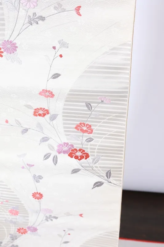Nagoya Obi fabric – Brand New, Unfinished (Unsewn) – White, Silver, Gray, Purple, Pink, Red – A411