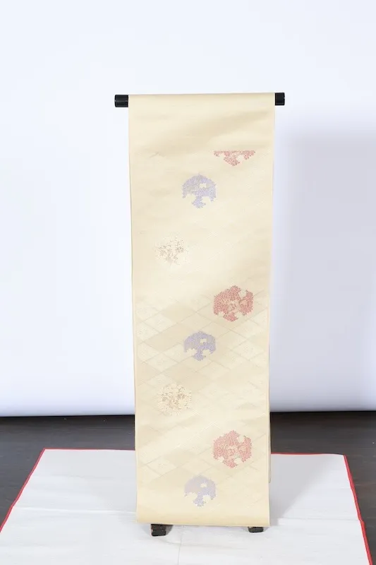 Nagoya Obi fabric – Brand New, Unfinished – Kara-ori Weave – Beige, GoldA407