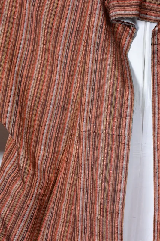 Nishijin Tsumugi(used kimono) – Shades of Brown, Crimson, and Gray – Stripes  – R147